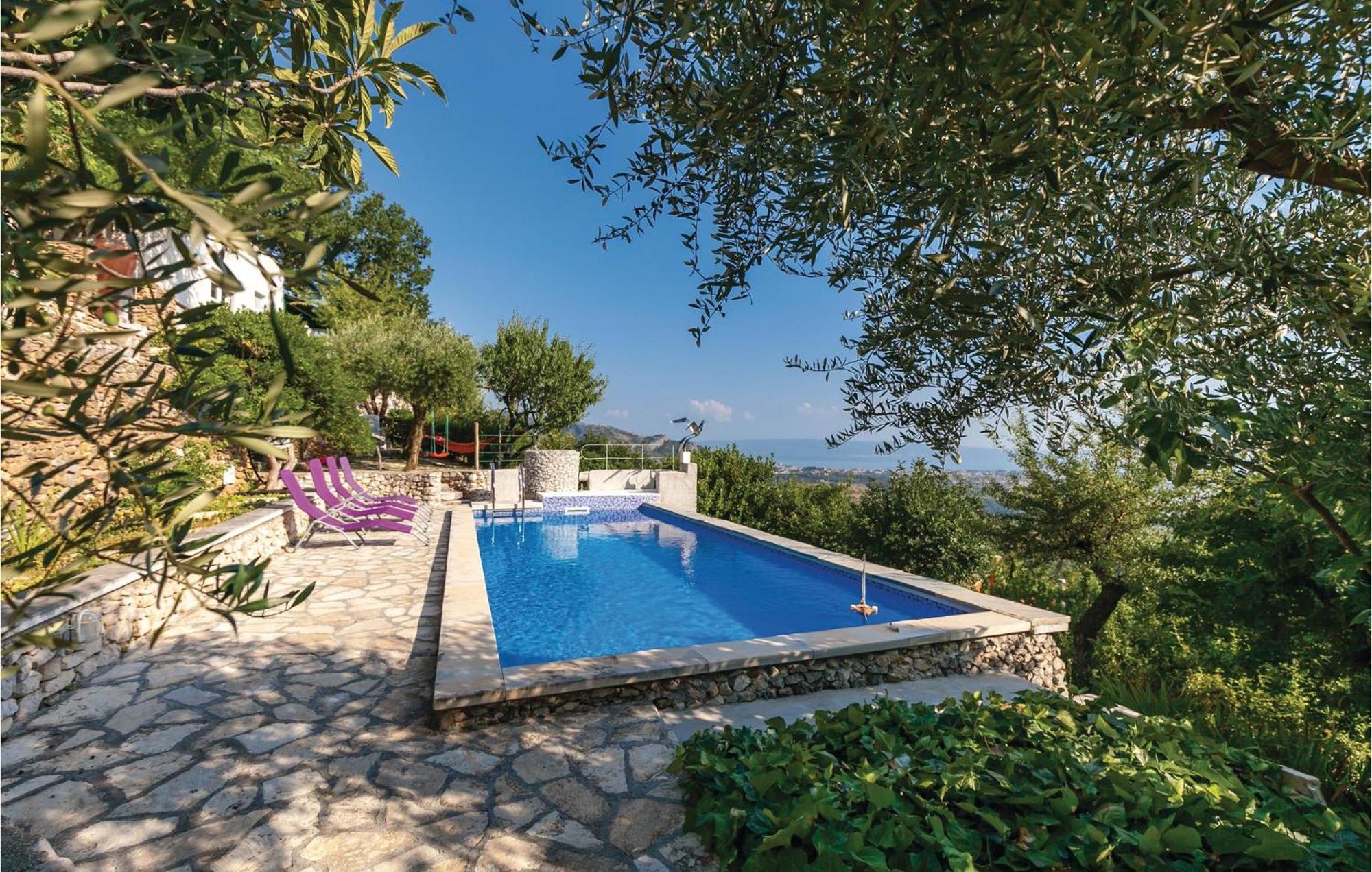 Gorgeous Home In Klis With Wifi Bobani Zewnętrze zdjęcie