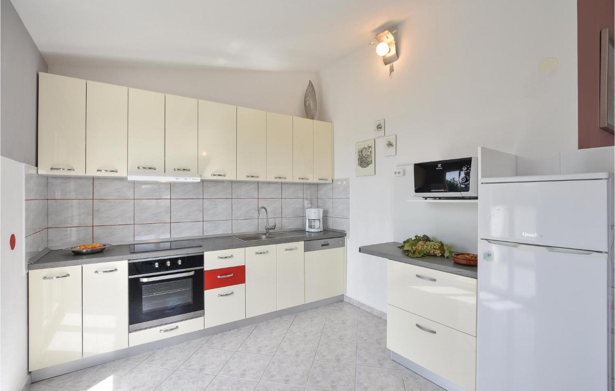 Gorgeous Home In Klis With Wifi Bobani Zewnętrze zdjęcie