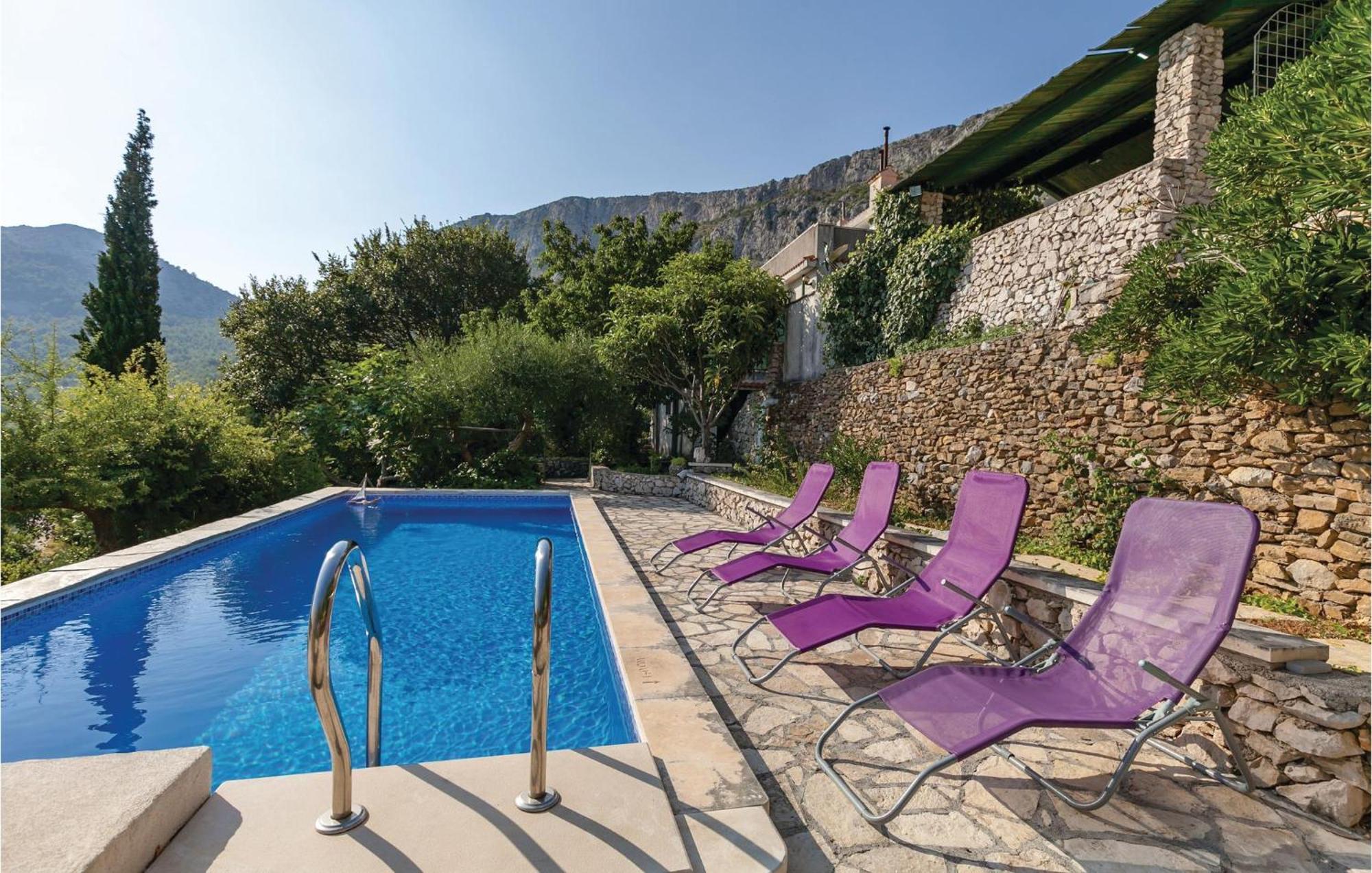 Gorgeous Home In Klis With Wifi Bobani Zewnętrze zdjęcie