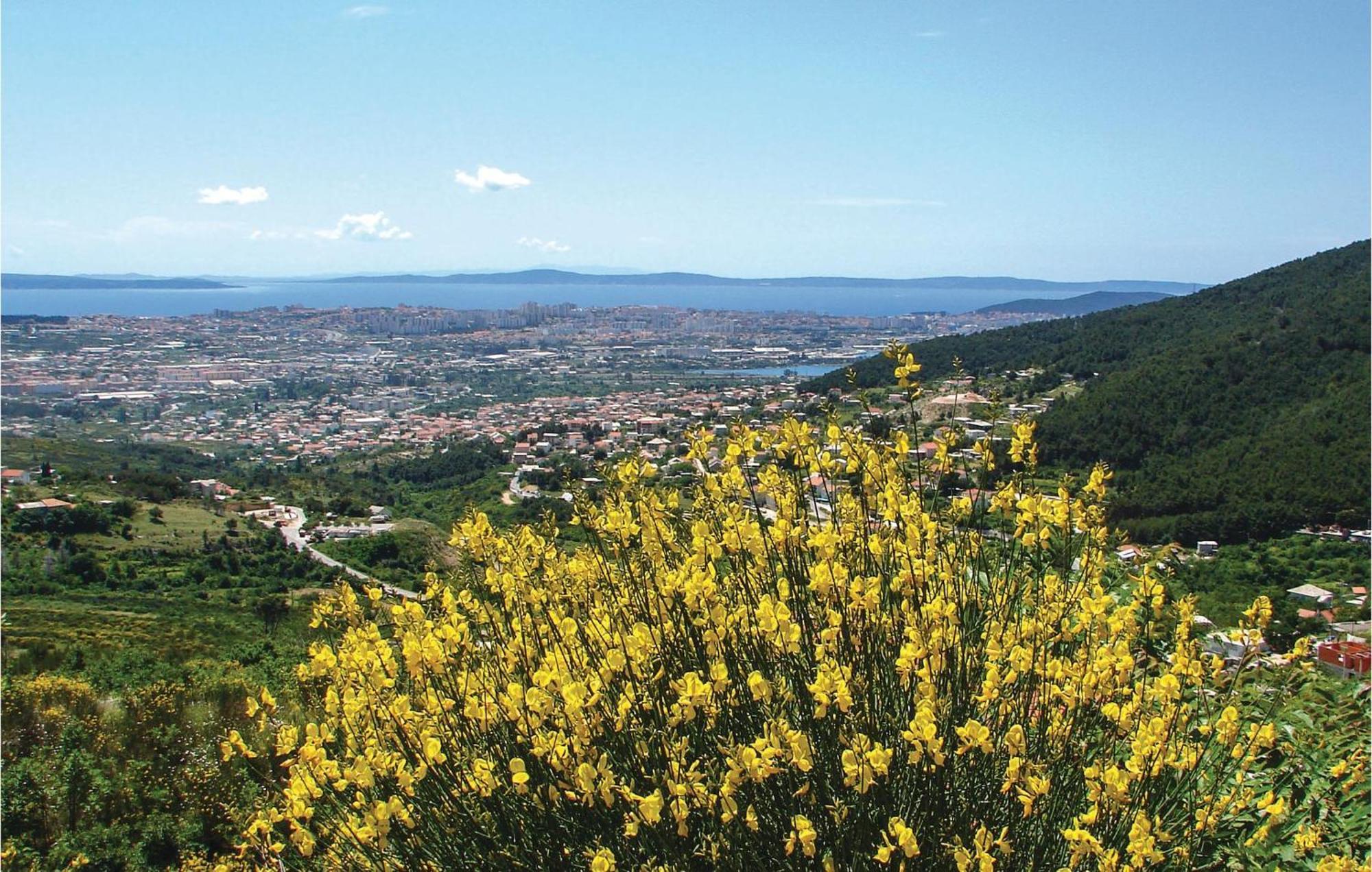 Gorgeous Home In Klis With Wifi Bobani Zewnętrze zdjęcie